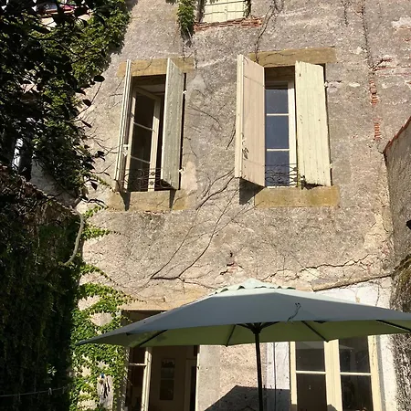 Near Bergerac Airport 16th Century Town House * Sainte-Foy-la-Grande